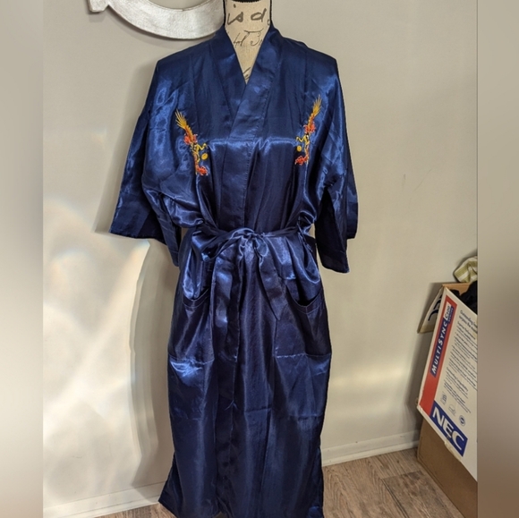 Golden Dragon Bathrobe Kimono Size Large Blue Silky Vintage - Picture 3 of 12